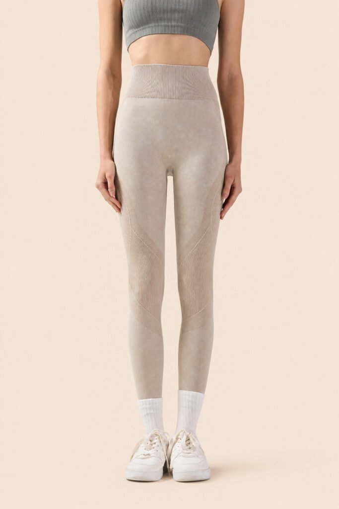 Matte washed yoga pants